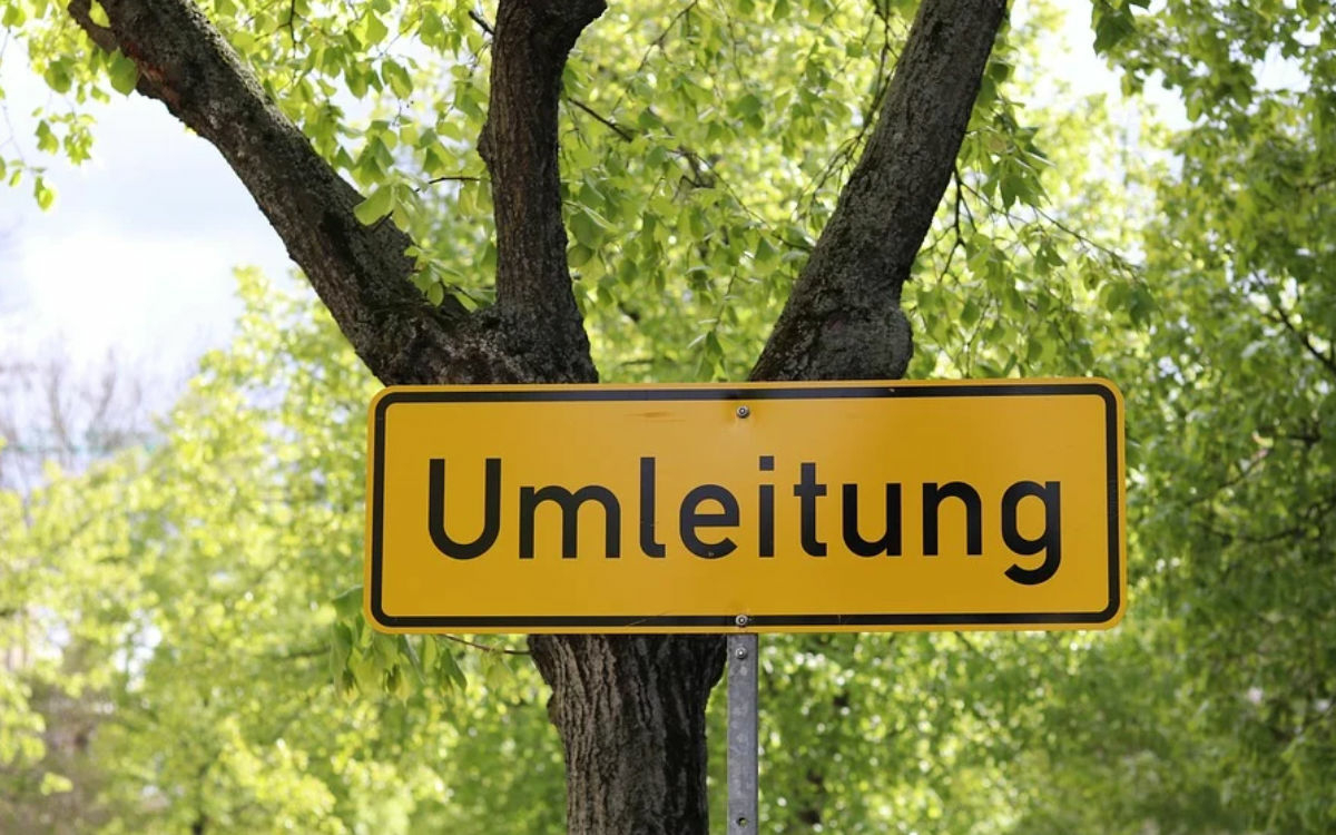 Umleitung Symbolbild: pixabay