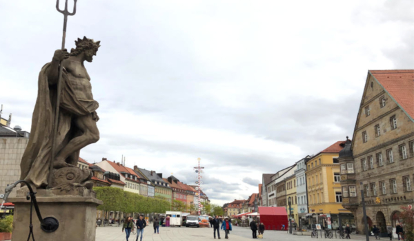 Die Maximilianstraße, auch bekannt als 