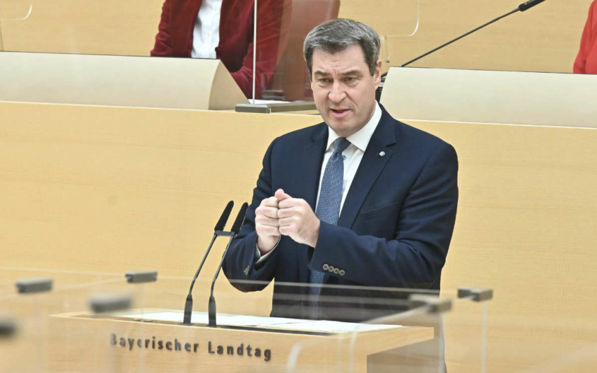 Söder oder Merkel: Bayreuther Friseur sagt, wer von beiden ...