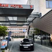 Das Hotel ASAM und der Volkswagen ID 7 bieten höchsten Genuss für alle Sinne. © Christian Schwert