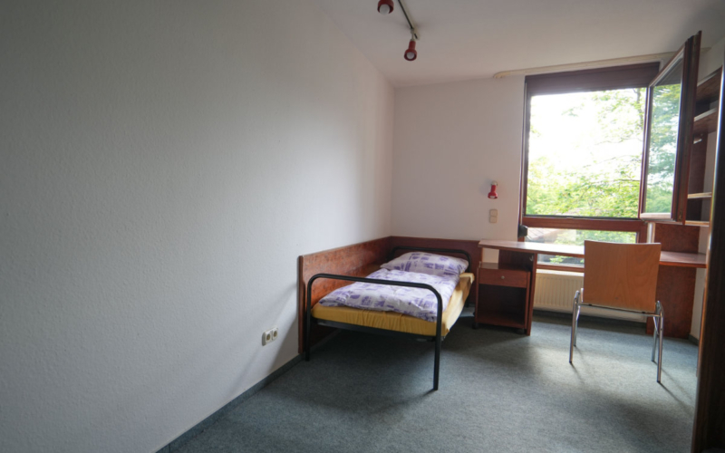 So sieht eines der hergerichteten Zimmer im früheren Studentenwohnheim aus. Quelle: Stadt Bayreuth