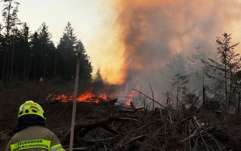 Waldbrand bei Schwarzenbach am Wald ©News5/Stephan Fricke