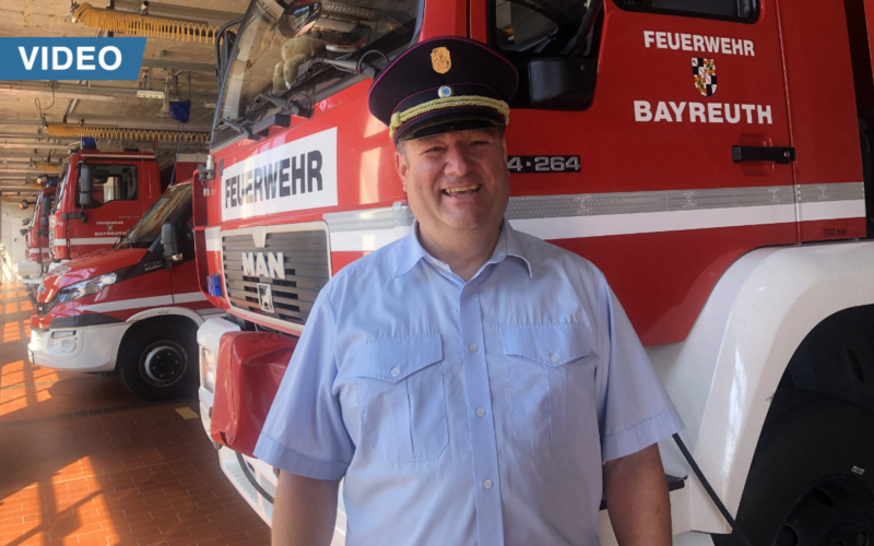 Stephan Fößel ist Stadtbrandinspektor bei der Feuerwehr Bayreuth. Foto: Stefanie Schweinstetter