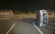 Der umgekippte Truck auf dem Parkplatz des Supermarktes in Hof. Foto: Polizei Hof