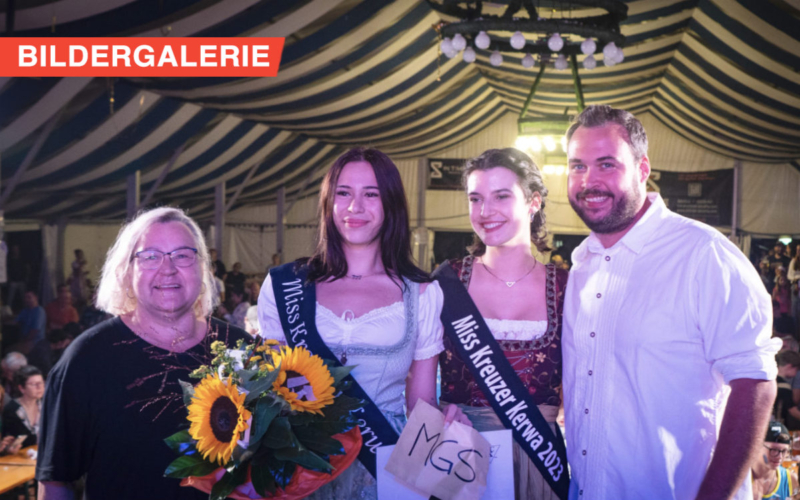 Von links nach rechts: Claudia Roberts (Organisatorin), Ashley Taghipour (Miss Kreuzer Kerwa 2024), Lara Becker (Miss Kreuzer Kerwa 2023) und Sascha Reiber (Moderator)